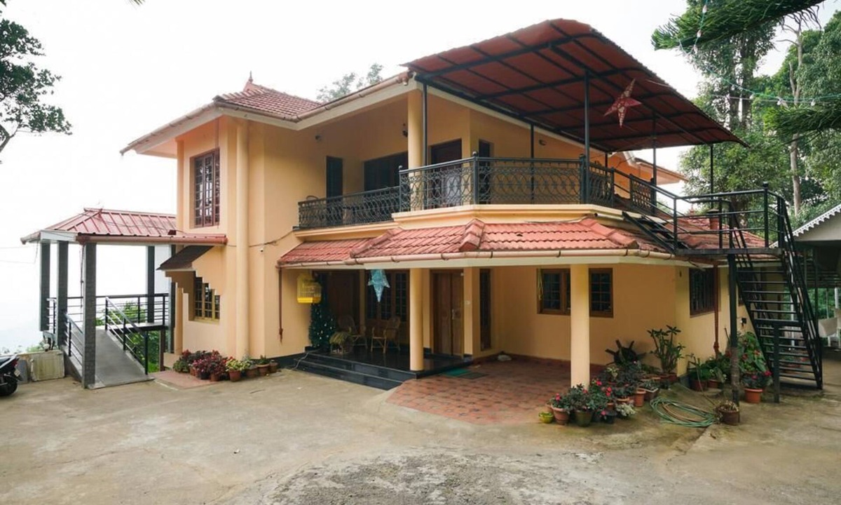 Devikolam House | Lush Greenery View Home Stay/Munnar