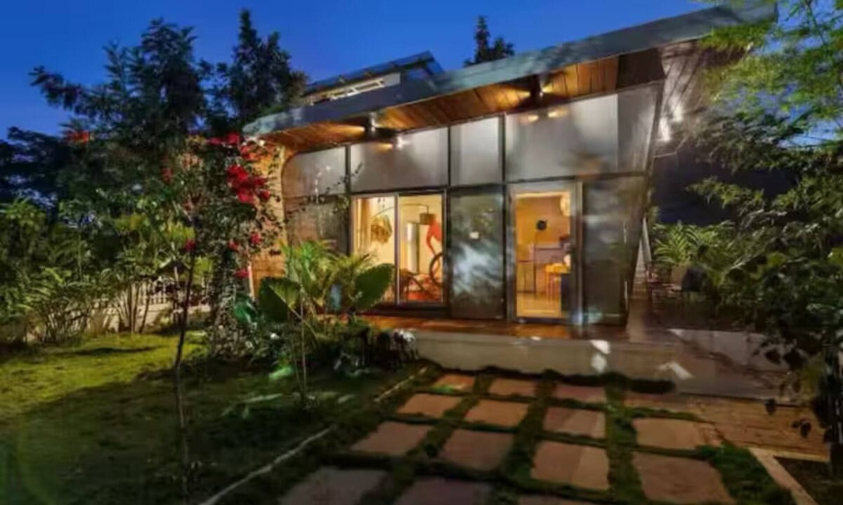 Chikkaballapur Apartment | Luxe 2BHK Farm with Private Pool