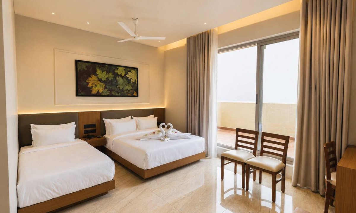 Vanthli Hotel | LUXURIA INN BY CHANDAN