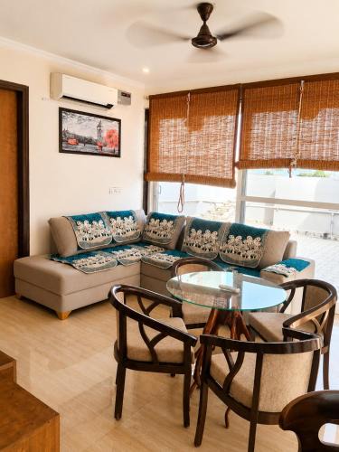 Sector 39 Apartment | Luxurious 2BHK ! The White Casa !Near Medanta Hospital