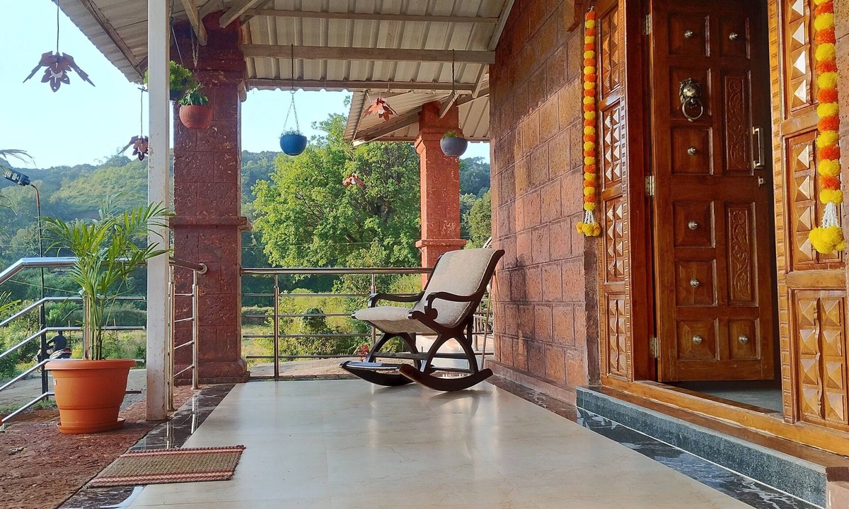 Machutar Villa | Luxurious 5-bedroom villa in Mahabaleshwar with AC, WiFi
