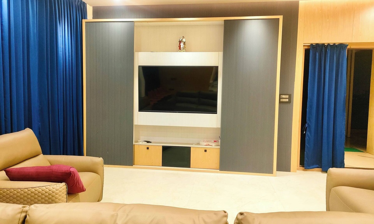 Madhapur House | Luxury 2BHK Westside Penthouse, Private Patio & Terrace HiTech City Madhapur HYD