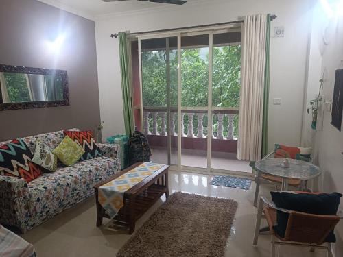 Canacona Apartment | Luxury Apt near Palolem Beach, WFH with Forest view