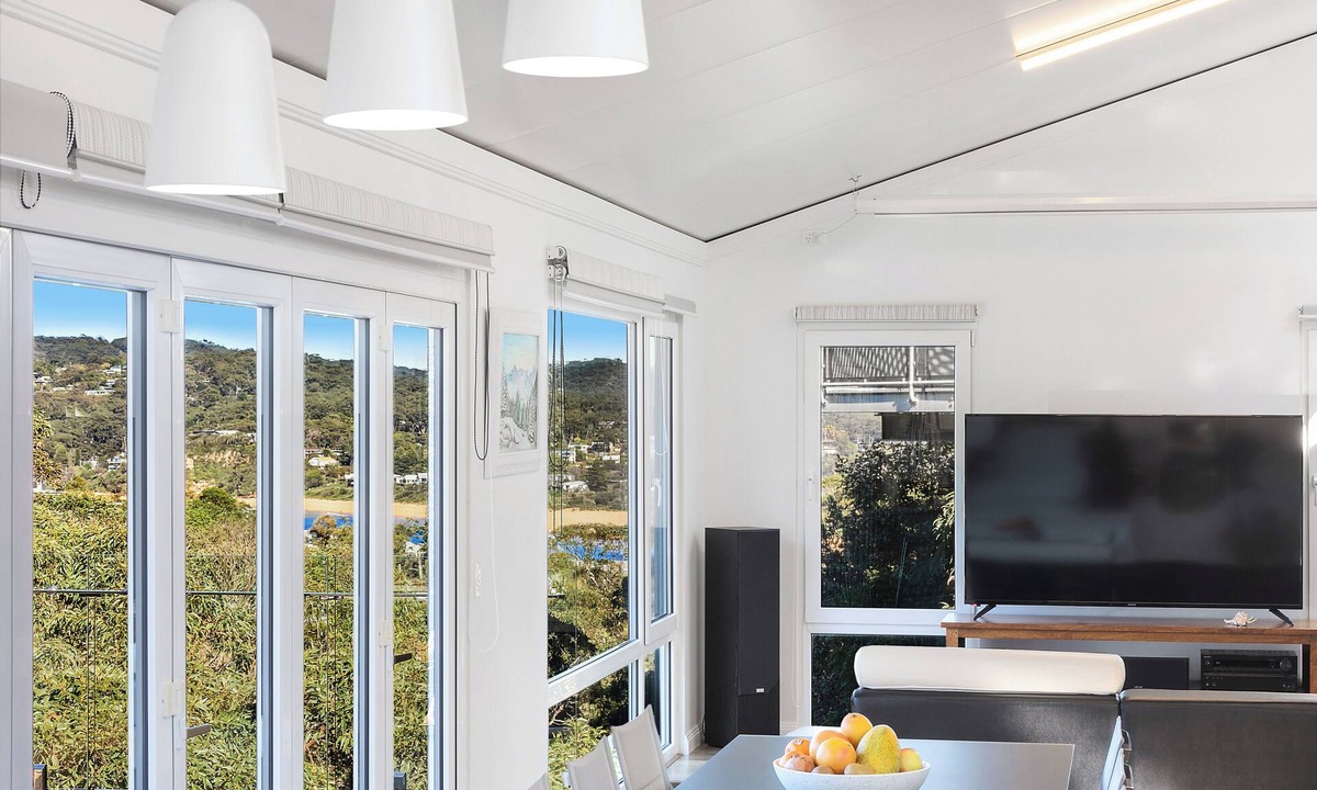 Copacabana House | Luxury Copacabana Ocean View House | Sauna, Fireplace & Cinema
