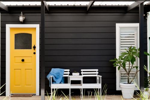 Salamander Bay House | Luxury Stay with Private Heated Pool in Salamander Bay