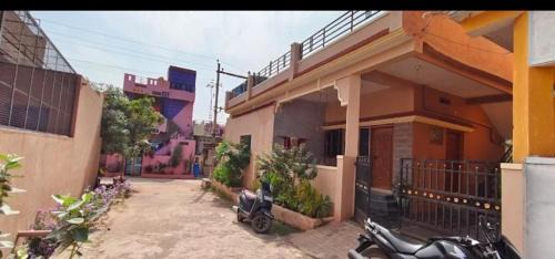 Kamalapur Villa | M R ViLLA HAMPI magic rock villa