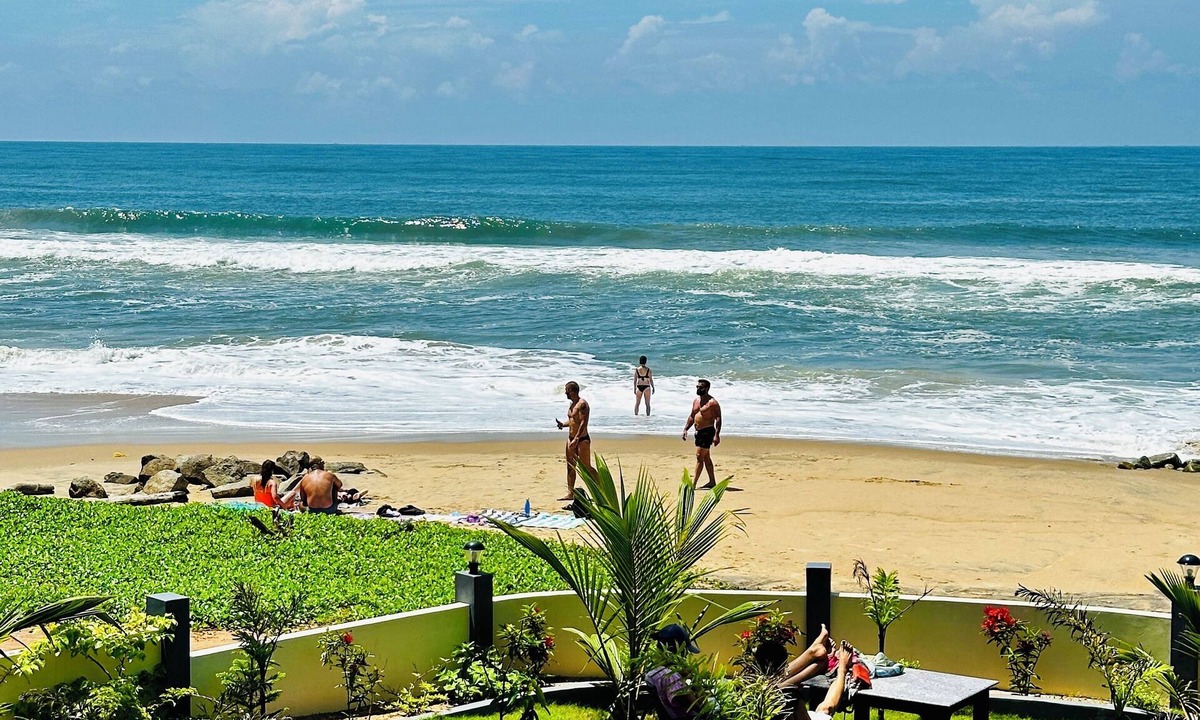 Varkala Hotel | Maadathil cottages & Beach resort