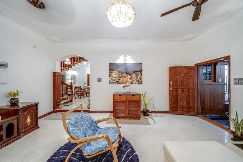Brookefield Villa | Magnum Opus Party friendly Villa with Theater by Spacez
