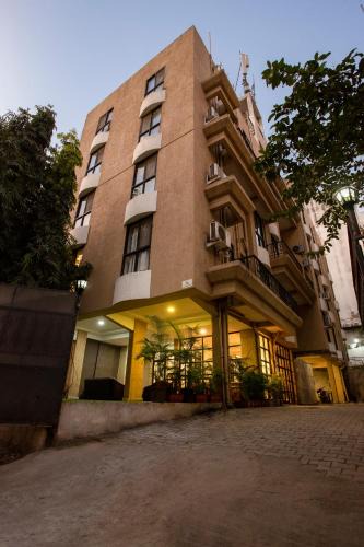 Viman Nagar Bed & Breakfast | Magnus Calypso Suites Viman Nagar, Pune
