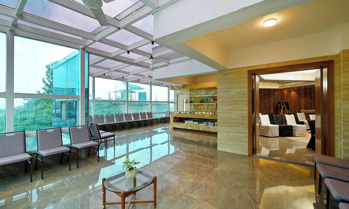 Satara Hotel | Maharaja Regency