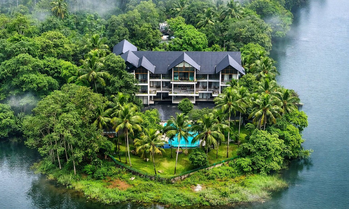 Todupulai Resort | Malankara palace lake view resort & spa