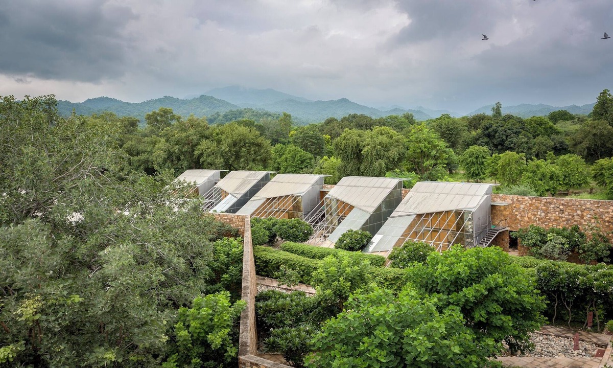Desuri Hotel | Mana Hotel