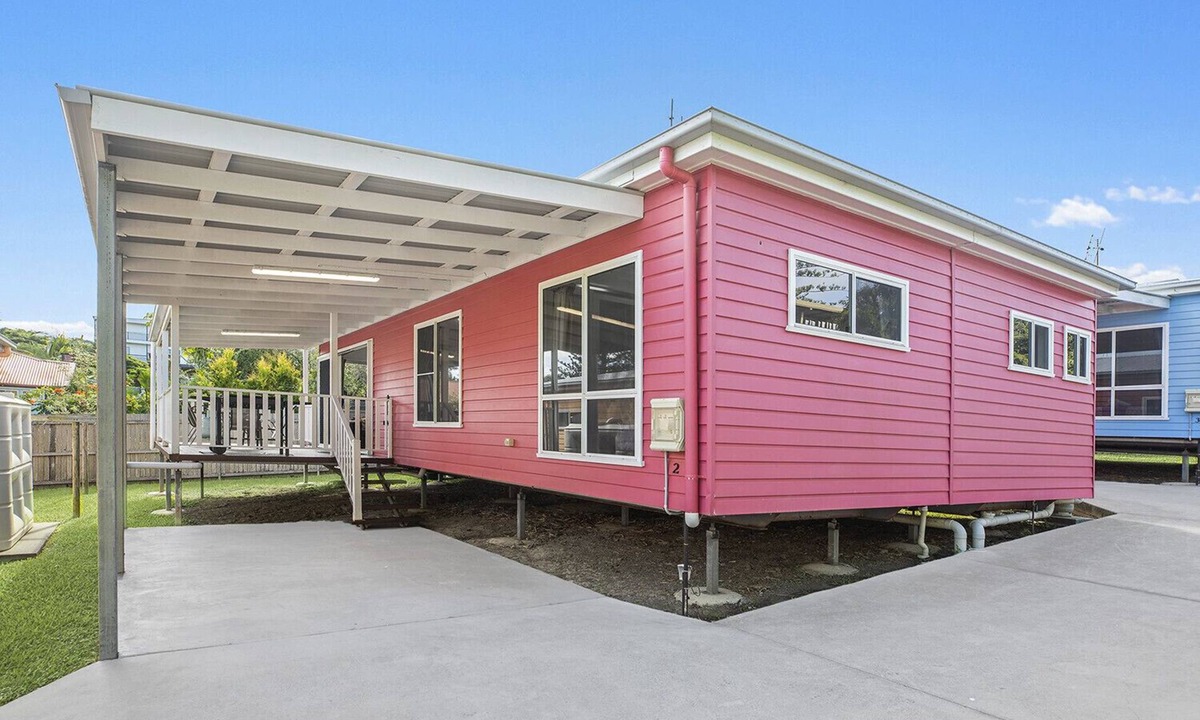 Scotts Head House | MANA, part of the Ohana Surf Bungalows (<5 minute walk to beach and shops).