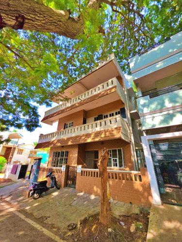 Gokulam Apartment | Manasthala Rajesh