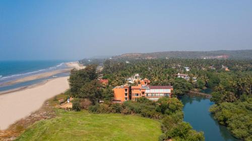 Mandrem Hotel | Mandrem Beach Resort, a member of Radisson Individuals Retreat