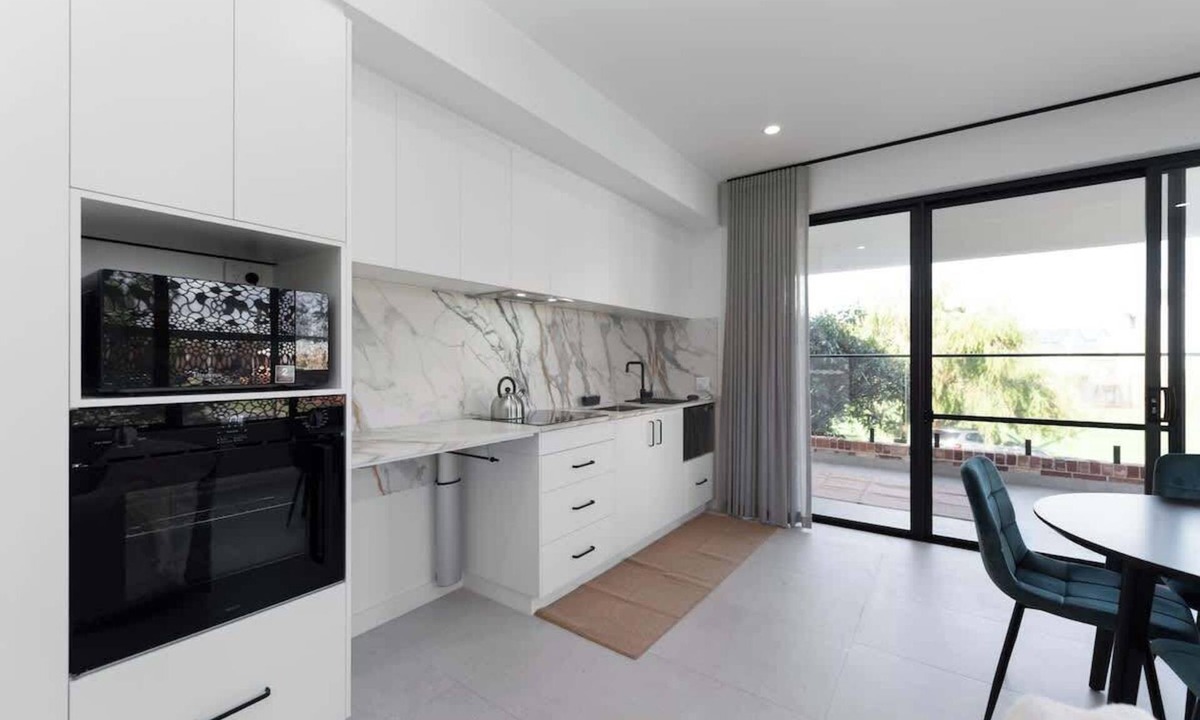 Morley Apartment | Mangini Apartments