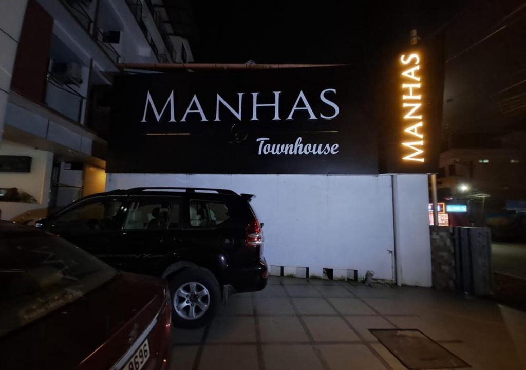 Maradu Apartment | Manhas Townhose