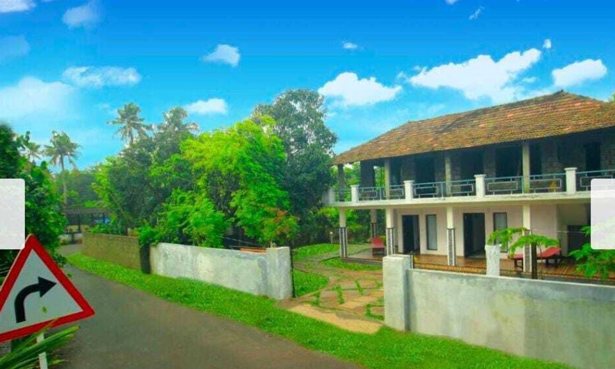 Aryad South Villa | Marari omanapuzha beach villa with 2rooms