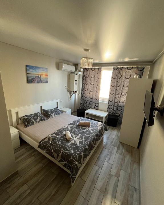 Galati Apartment | Marina Portului Studio