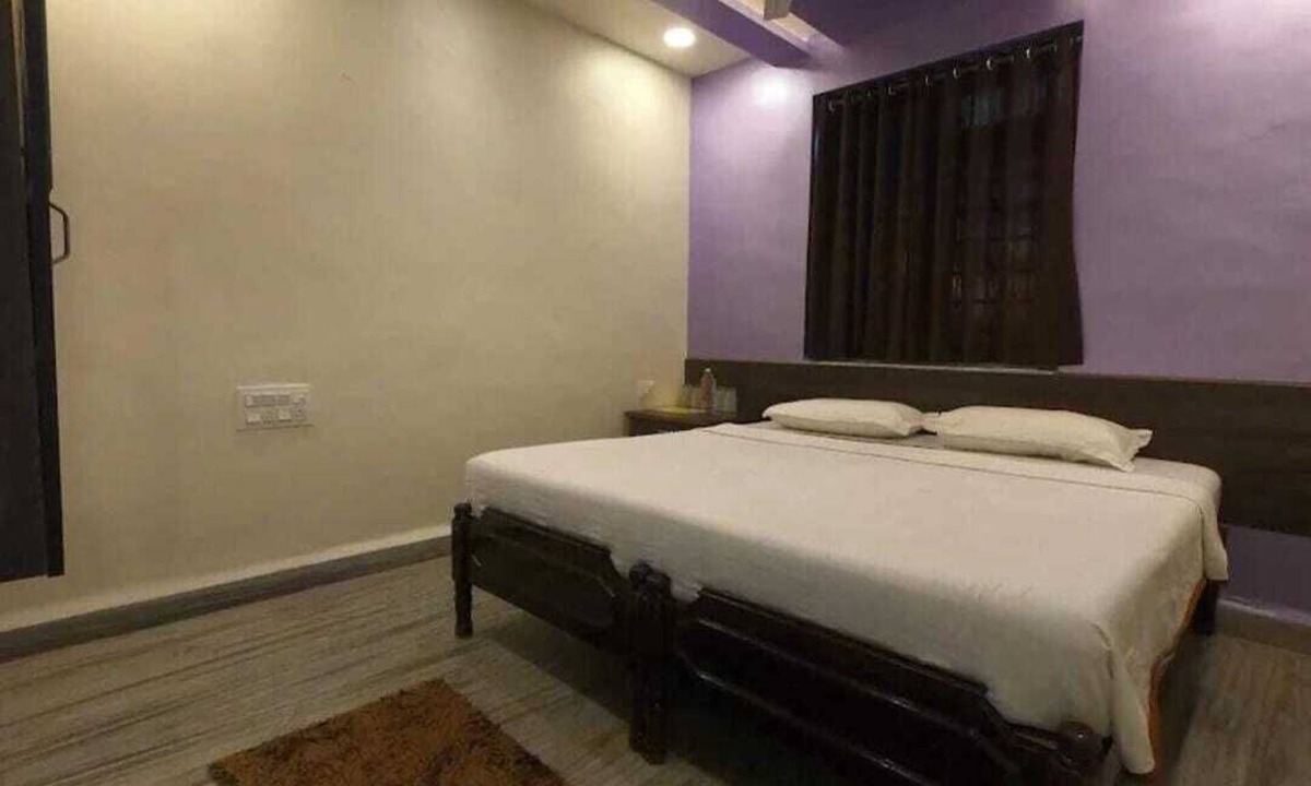 Caranzalem Hotel | Marine Castle