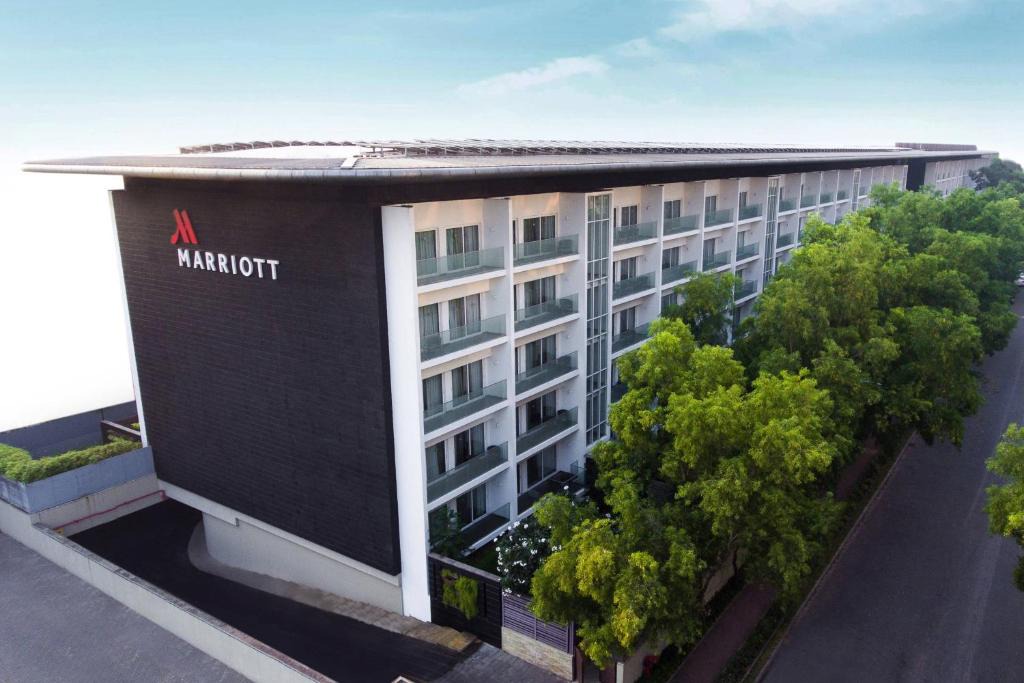 Mundhwa Hotel | Marriott Suites Pune