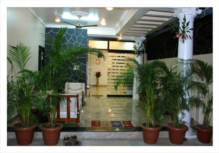 Nagpur House | Matoshri Homestay Airport Road