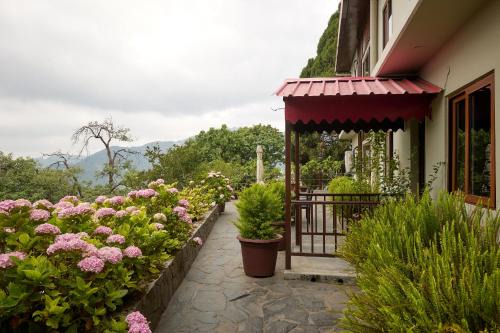 Mussoorie Villa | May Cottage By Rokeby Villas