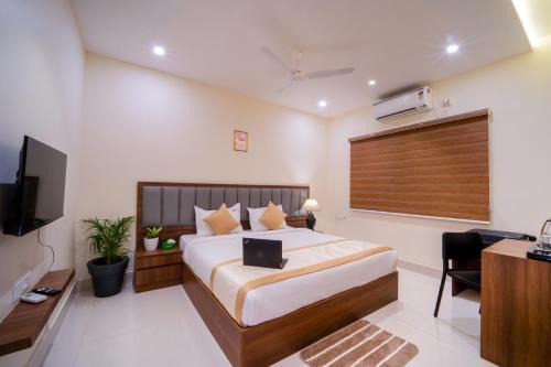 Chengalpattu Hotel | Mcity Elite Suites