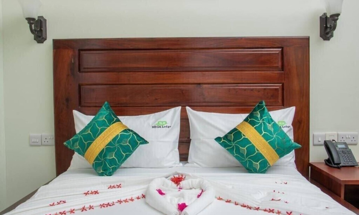 Dar es Salaam Bed & Breakfast | Mega Lodge