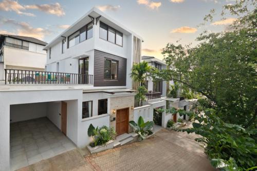 Anjuna Villa | Melhor stays villas - L-S08 4BHK villa with private pool