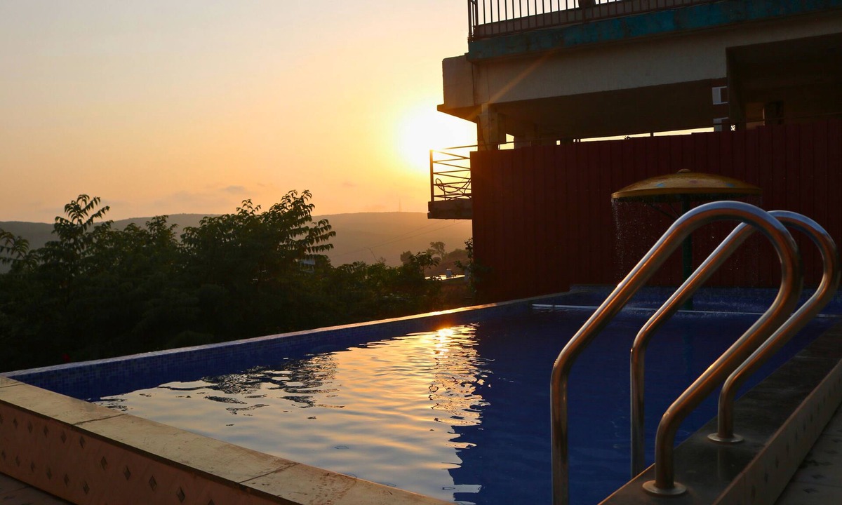 Medha Hotel | Melody 24 East Resort