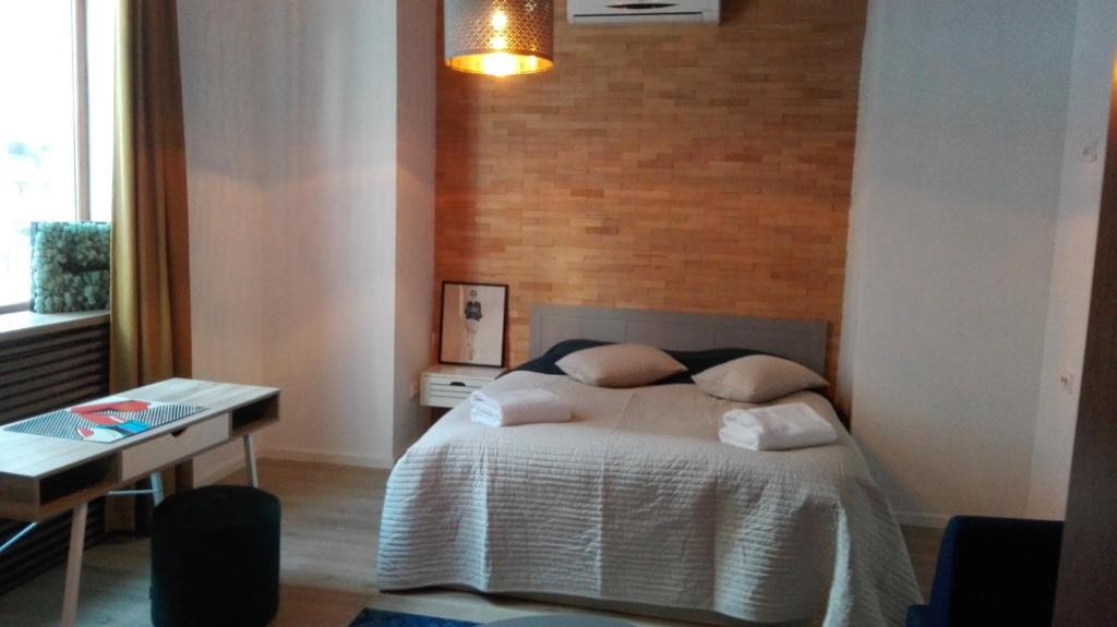 Bucharest City-Centre Apartment | Mendeleev Suite