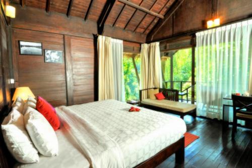 Somvarpet Resort | Meriyanda Nature Retreat