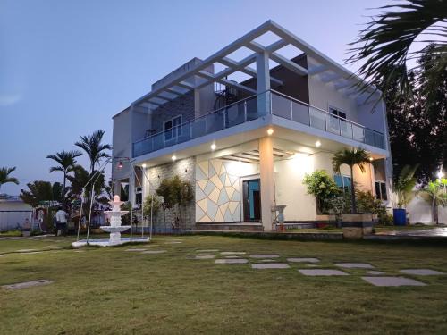 Chevella Villa | Merlin Farmhouse 4BHK, Private Pool,BBQ, Bonfire