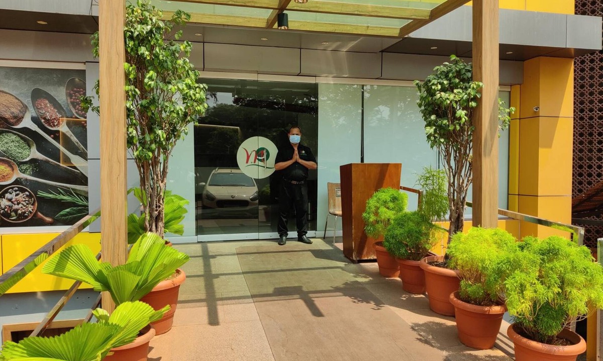 Adyar Hotel | Metro Plaza Hotel