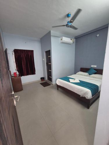 Tiruchirappalli Hotel | MJ Residency