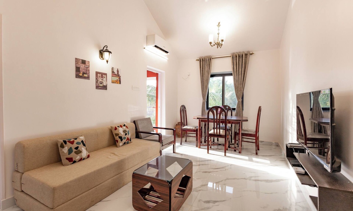 Fatrade Apartment | Modern 1BHK Condo W/S. Pool, 3m. Walk To Beach