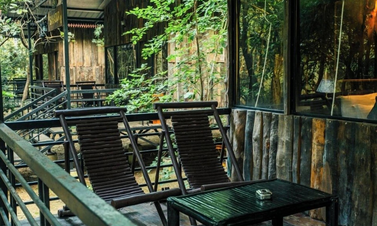 Khatia Hotel | Mogli Resorts Kanha