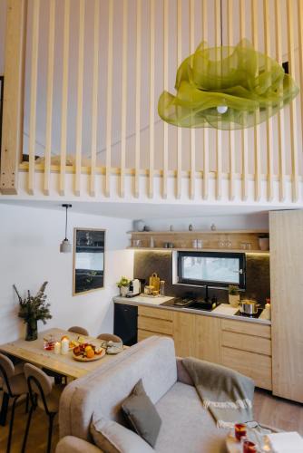 Joseni House | Monside Resort - EARTH CABIN