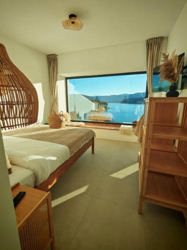 Hangu House | Moon Lake Bicaz - Aurora Garden