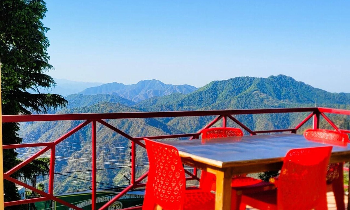 Kanatal Hotel | Morning Breeze Homestay Kanatal