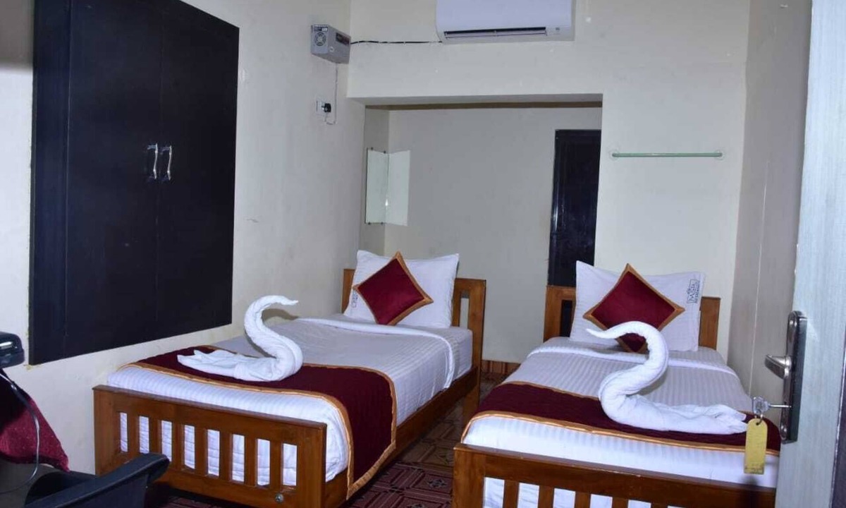Ariyalur Hotel | MSR Residency