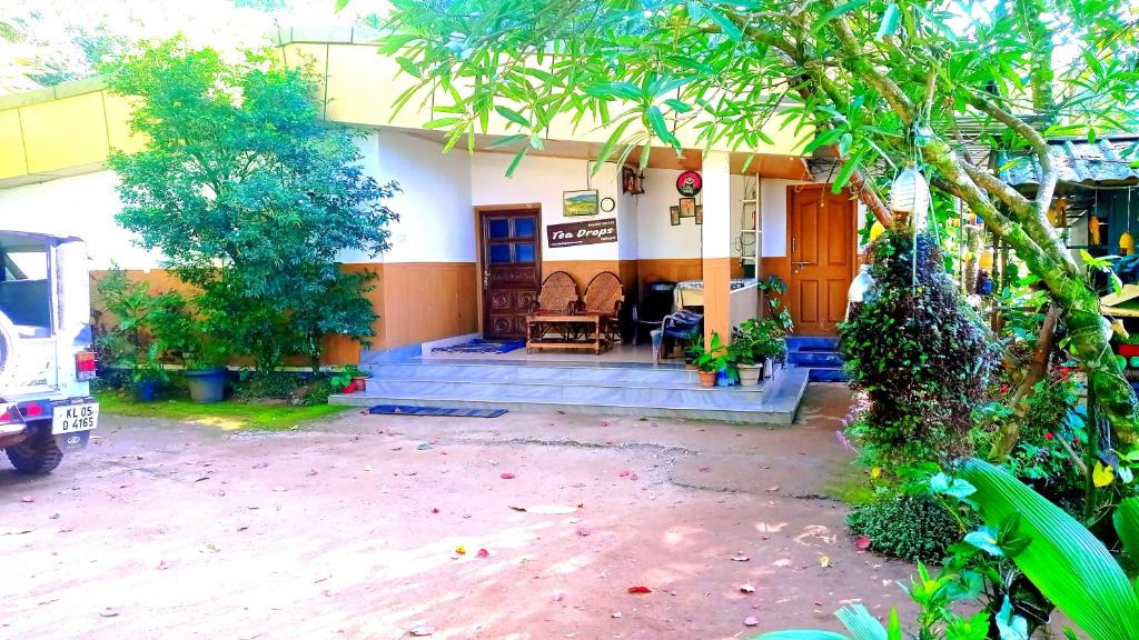 Devikolam Villa | Munnar TeaDrops Plantation Villa