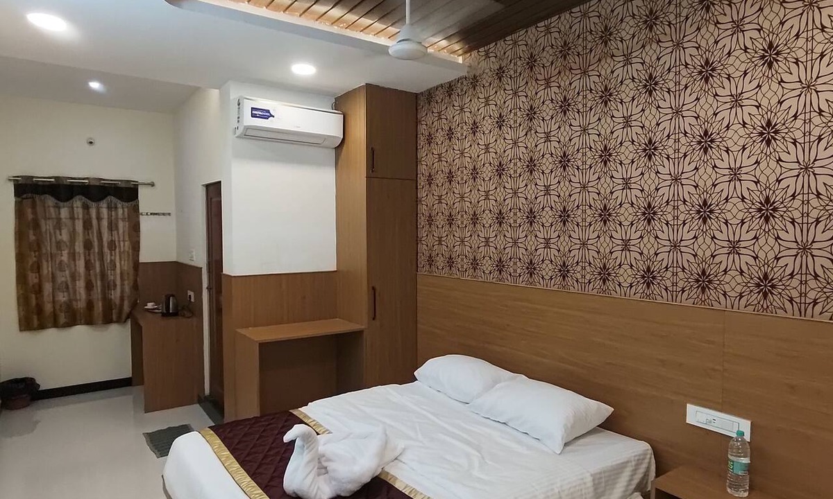Salem Hotel | Nalli Plaza