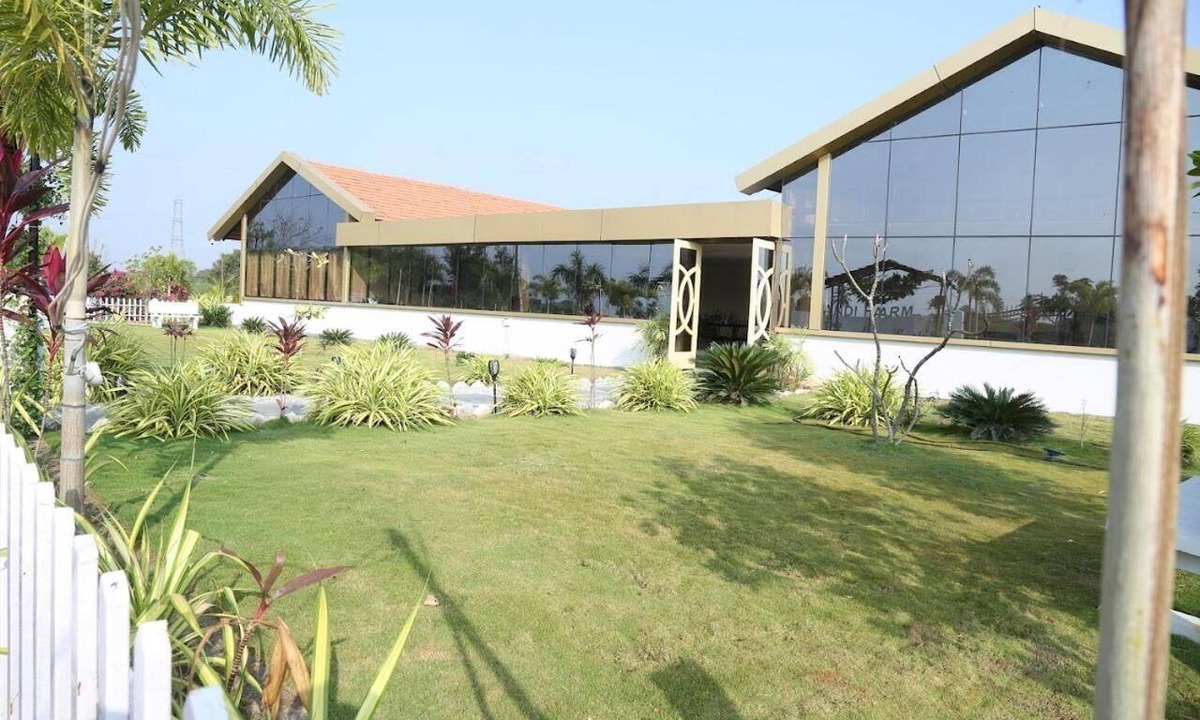 Hindupur Hotel | NANDI FARM RESORT