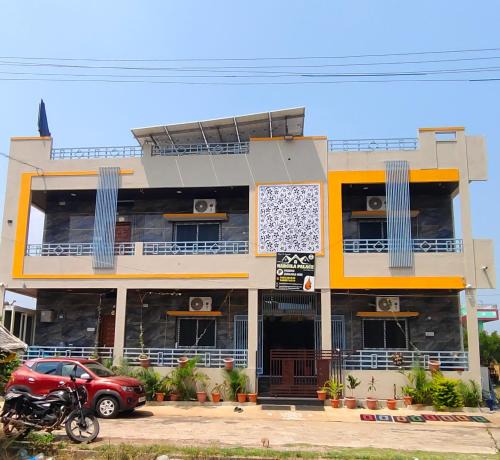 Kamalapur House | NARGILA HAMPi