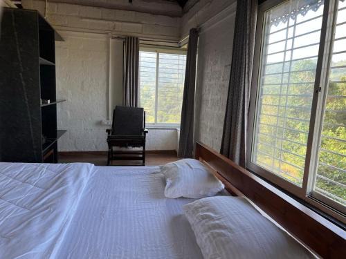 Ambavna Cabin | Nature's Abode