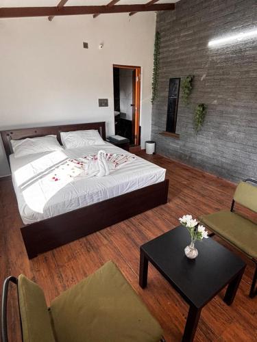 Sidlaghatta Hotel | Nature's Resort