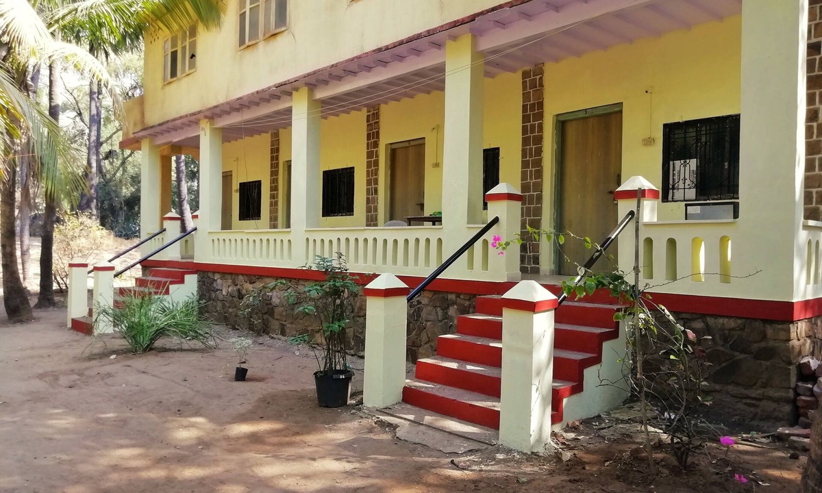Manori House | Nature stay in the beautiful plam trees