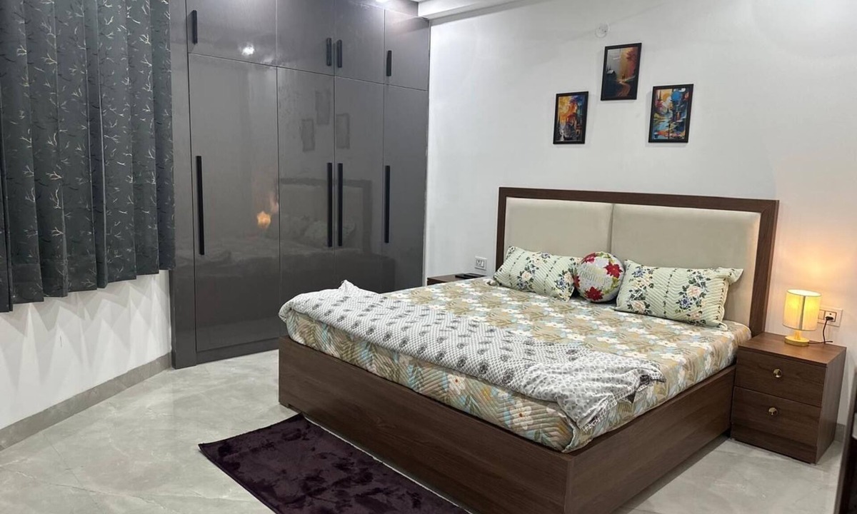 Dwarka Apartment | New Luxury 3BHK Near Yashobhoomi & Airport
